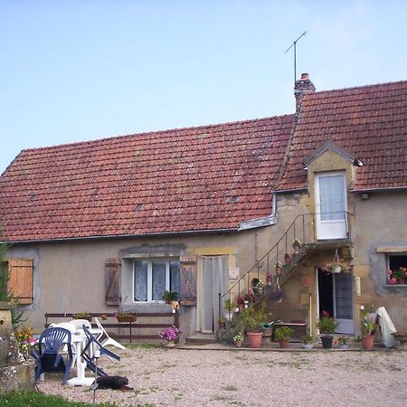 Chambre A La Campagne Saint-Aubin-en-Charollais Экстерьер фото